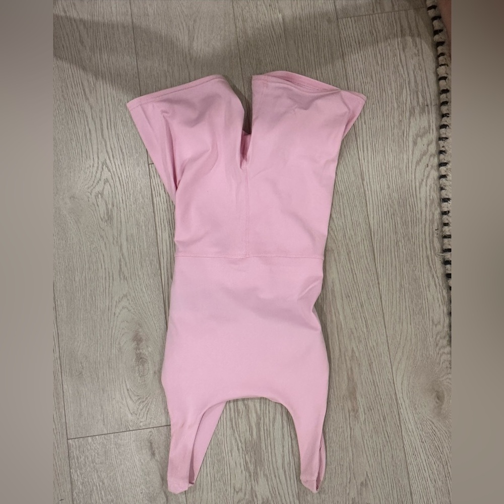 LAUNDRY NWT pink romper M - Picture 7 of 10